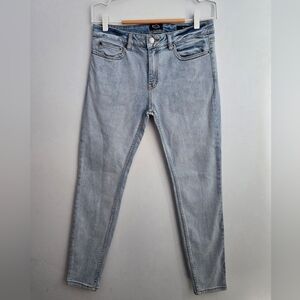 RVCA Dayley Light Blue Denim Jeans
